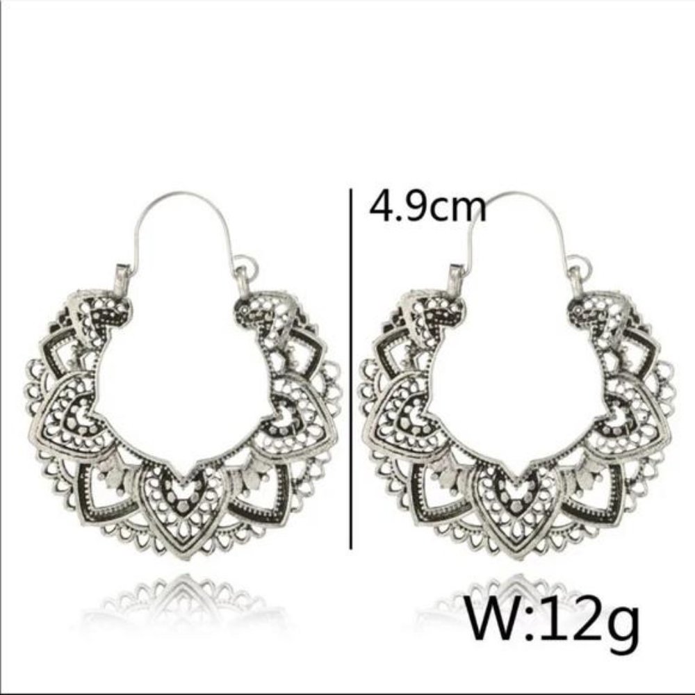 Vintage Antique Silver Dangle Earrings, beautiful Earrings, cute Earrings - Picture 2 of 3